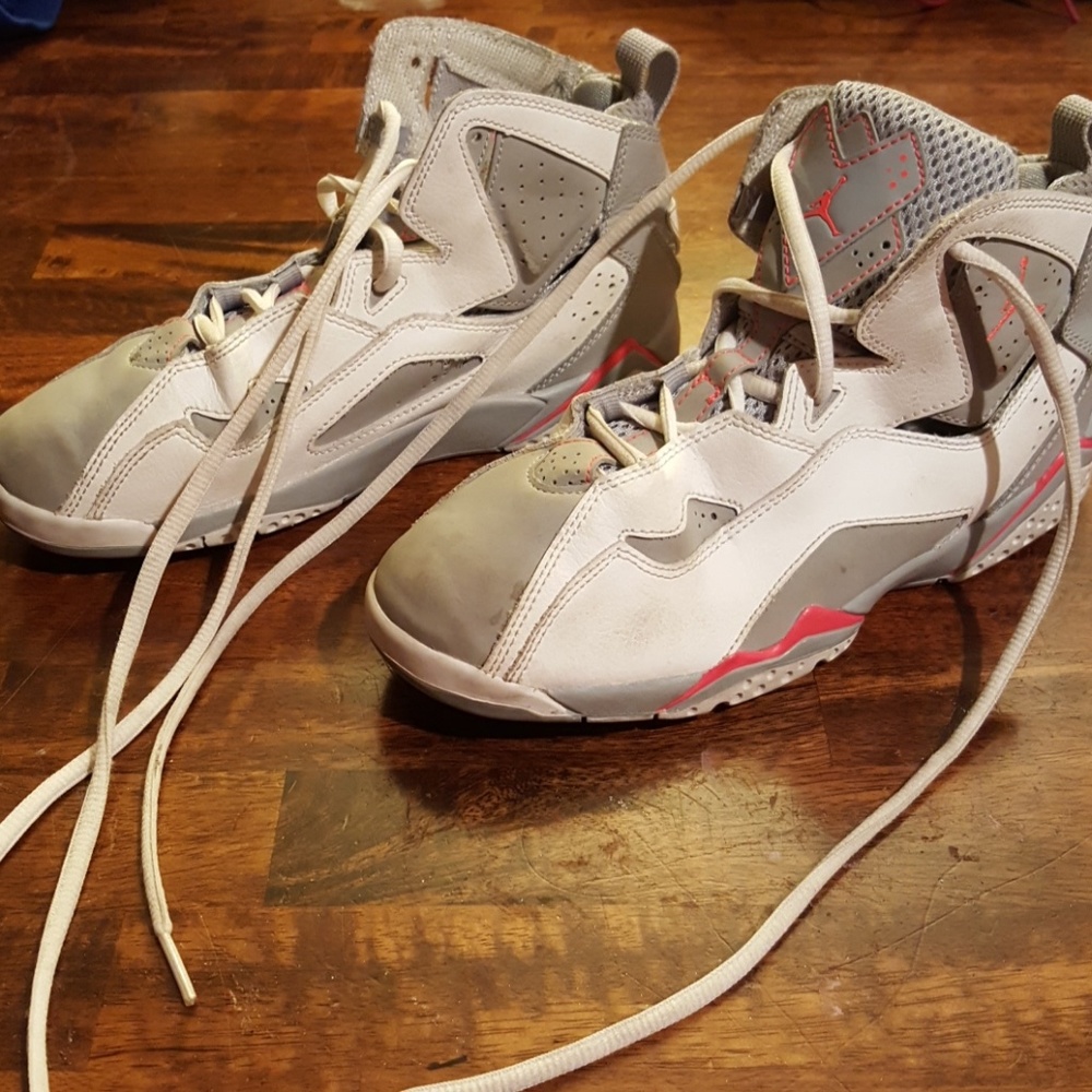 Girls jordans
